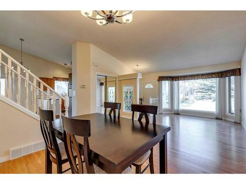 12 Hawkfield Rise Nw, Calgary, AB - Indoor Photo Showing Dining Room