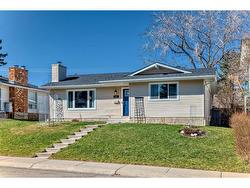 708 Cantrell Drive SW Calgary, AB T2W 1K8