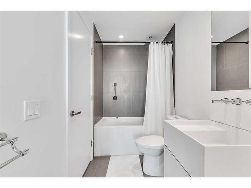 508-615 6 Avenue Se, Calgary, AB - Indoor Photo Showing Bathroom