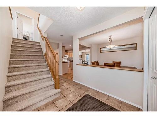 232 Everwillow Green Sw, Calgary, AB - Indoor Photo Showing Other Room