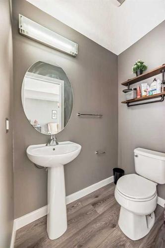 58 Redstone Circle Ne, Calgary, AB - Indoor Photo Showing Bathroom