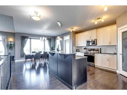 434196 Clear Mountain Drive East, Rural Foothills County, AB - Indoor Photo Showing Kitchen