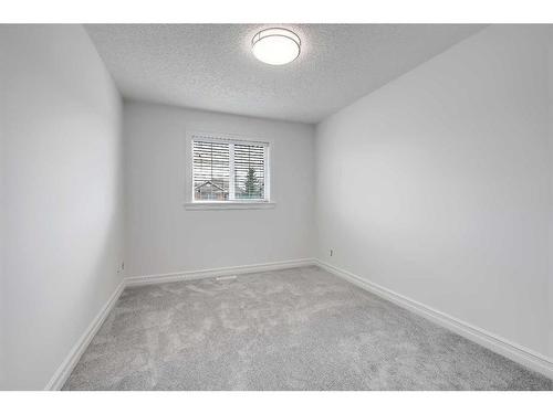 1469 Strathcona Drive Sw, Calgary, AB - Indoor Photo Showing Other Room