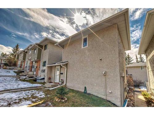 88-6915 Ranchview Drive Nw, Calgary, AB - Outdoor