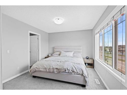 256 New Brighton Walk Se, Calgary, AB - Indoor Photo Showing Bedroom