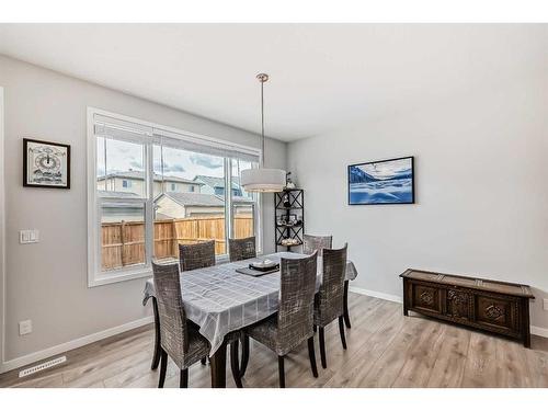 23 Walgrove Link Se, Calgary, AB - Indoor Photo Showing Dining Room