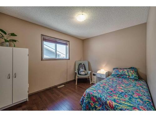 103 Panatella Boulevard Nw, Calgary, AB - Indoor Photo Showing Bedroom