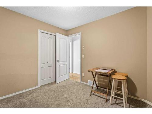 319-300 Palliser Lane, Canmore, AB - Indoor Photo Showing Other Room