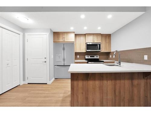 224 Homestead Grove Ne, Calgary, AB - Indoor Photo Showing Kitchen