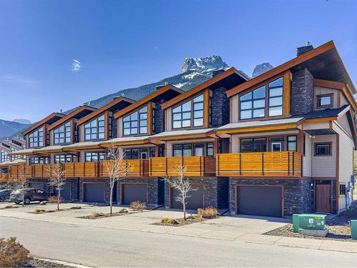412 Riva Heights, Canmore, AB - Outdoor With Facade