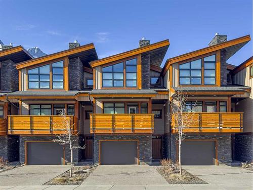 412 Riva Heights, Canmore, AB - Outdoor With Facade