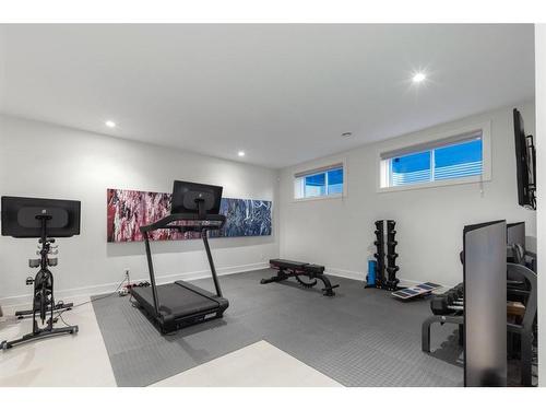 41 Aspen Ridge Terrace Sw, Calgary, AB - Indoor Photo Showing Gym Room