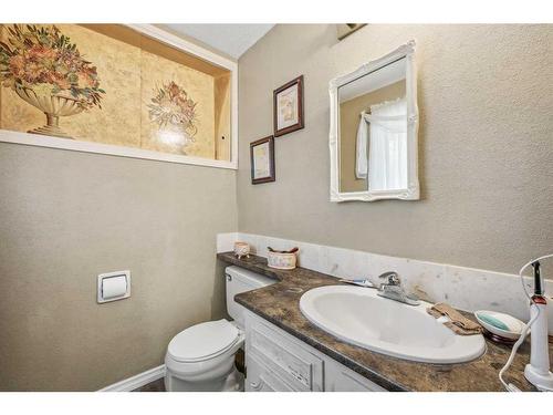 48068 244 Avenue West, Rural Foothills County, AB - Indoor Photo Showing Bathroom