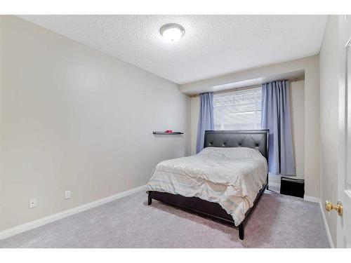 109-923 15 Avenue Sw, Calgary, AB - Indoor Photo Showing Bedroom