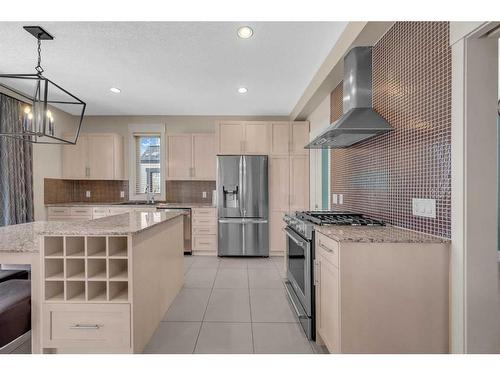 28 Tusslewood Drive Nw, Calgary, AB - Indoor Photo Showing Kitchen With Upgraded Kitchen