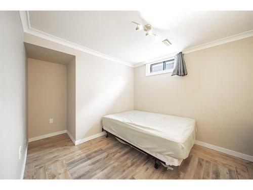 347 Abadan Place Ne, Calgary, AB - Indoor Photo Showing Bedroom