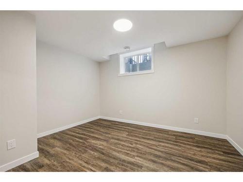 310 Cooperstown Common Sw, Airdrie, AB - Indoor Photo Showing Other Room