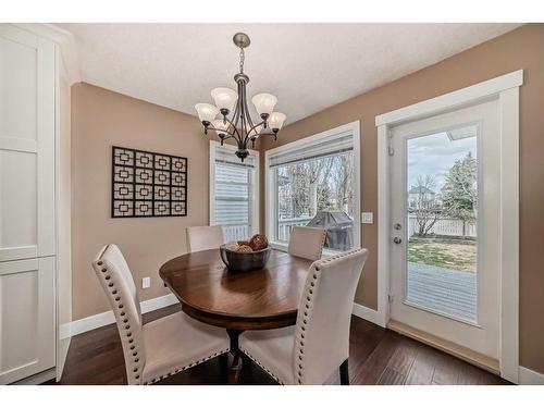 15218 Prestwick Boulevard Se, Calgary, AB - Indoor Photo Showing Dining Room