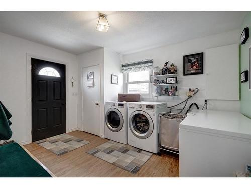 228 47 Ave W, Claresholm, AB - Indoor Photo Showing Laundry Room