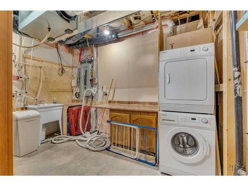 50 Sage Hill Way Nw, Calgary, AB - Indoor Photo Showing Laundry Room
