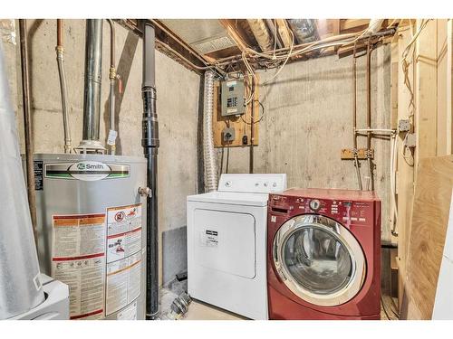 3928 29A Avenue Se, Calgary, AB - Indoor Photo Showing Laundry Room