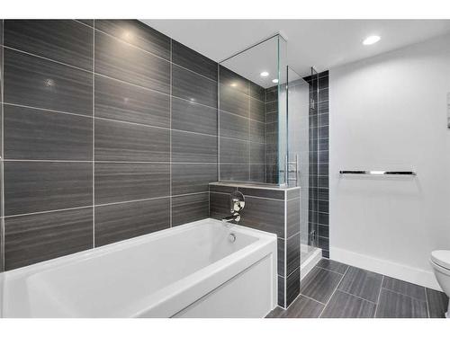1102-510 6 Avenue Se, Calgary, AB - Indoor Photo Showing Bathroom