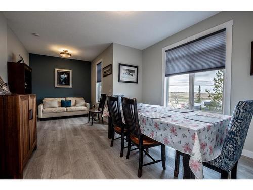 1413 Sunshine Place Se, High River, AB - Indoor Photo Showing Dining Room