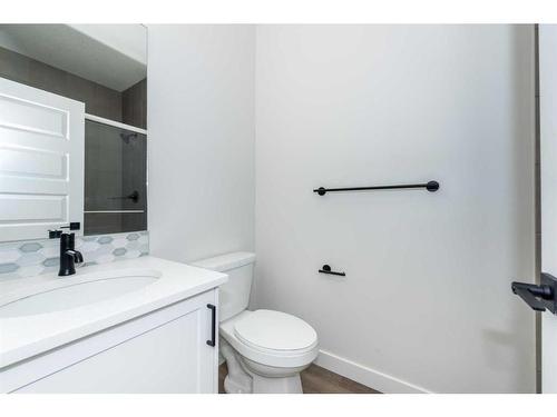 296 Homestead Grove Ne, Calgary, AB - Indoor Photo Showing Bathroom