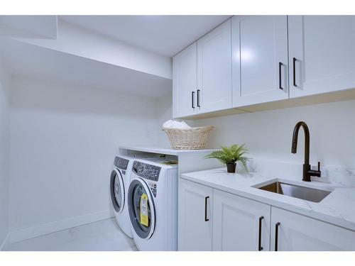 2316 9 Avenue Nw, Calgary, AB - Indoor Photo Showing Laundry Room