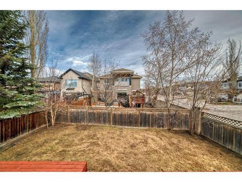 4 Valley Crest Gardens Nw, Calgary, AB - Outdoor