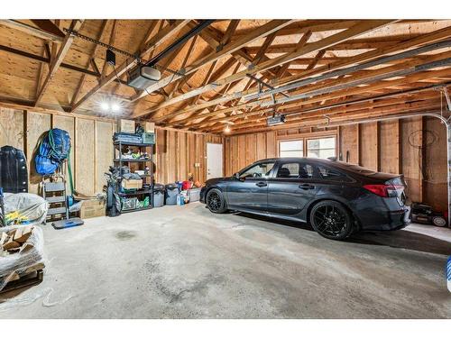 3420 Utah Drive Nw, Calgary, AB - Indoor Photo Showing Garage