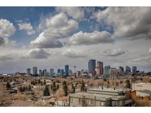 1104 Drury Avenue Ne, Calgary, AB - Outdoor With View