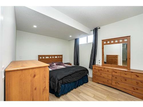 202 Dawson Harbour Rise, Chestermere, AB - Indoor Photo Showing Other Room