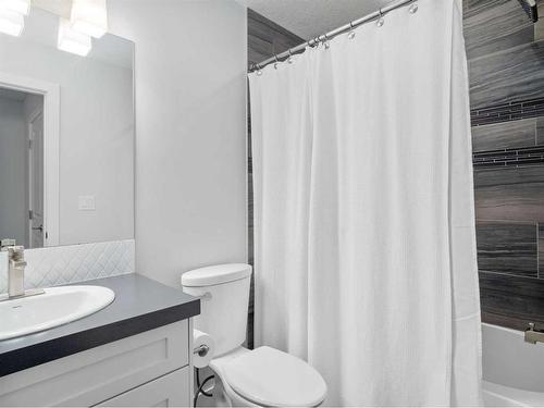120 Midridge Close Se, Calgary, AB - Indoor Photo Showing Bathroom