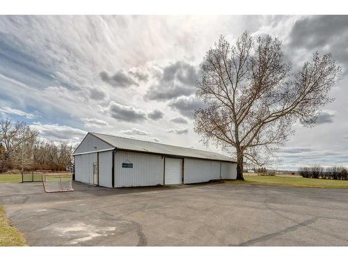 98051 2248 Drive East, Rural Foothills County, AB - Outdoor