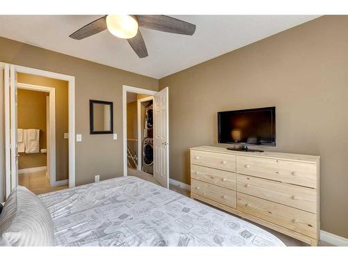108 Cedarwood Lane Sw, Calgary, AB - Indoor Photo Showing Bedroom