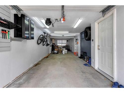 108 Cedarwood Lane Sw, Calgary, AB - Indoor Photo Showing Garage