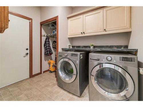 359 Chaparral Drive Se, Calgary, AB - Indoor Photo Showing Laundry Room