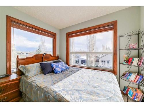 359 Chaparral Drive Se, Calgary, AB - Indoor Photo Showing Bedroom