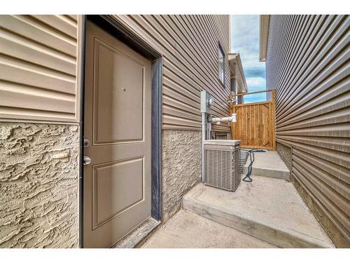 90 Howse Common Ne, Calgary, AB -  With Exterior