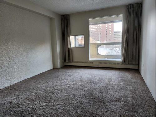 412-221 6 Avenue Se, Calgary, AB - Indoor Photo Showing Other Room