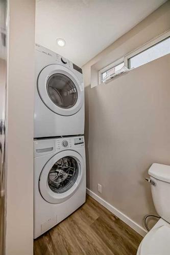 725 Aboyne Way Ne, Calgary, AB - Indoor Photo Showing Laundry Room