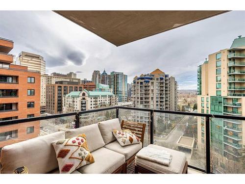 1003-735 2 Avenue Sw, Calgary, AB - Outdoor With Balcony