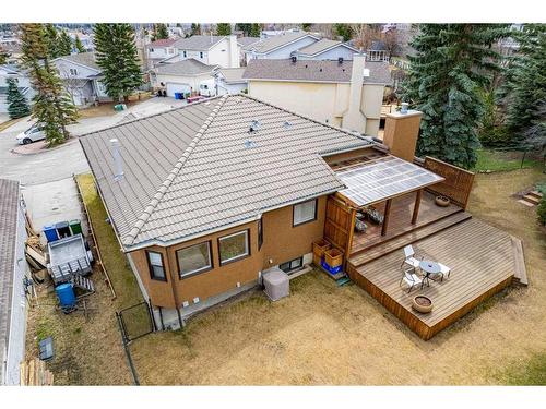 216 Signal Hill Place Sw, Calgary, AB - Outdoor