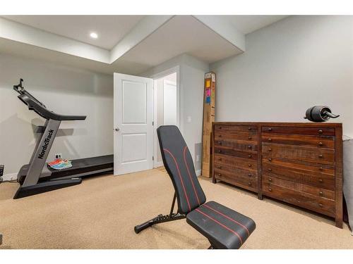 2022 22 Avenue Nw, Calgary, AB - Indoor Photo Showing Gym Room