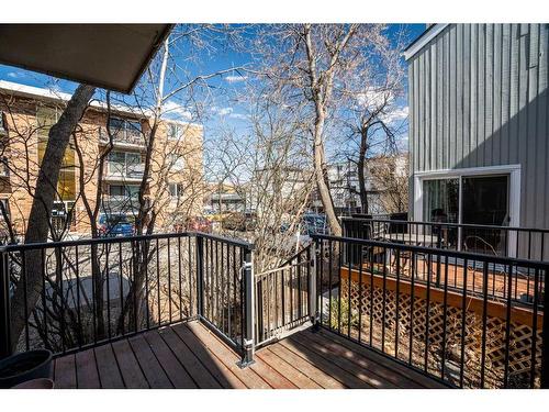 1-715 2 Avenue Nw, Calgary, AB - Outdoor With Exterior