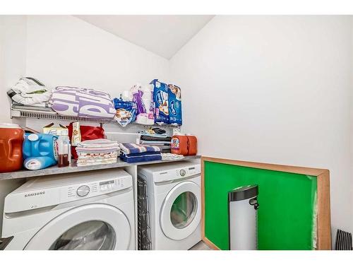 91 Carrington Crescent Nw, Calgary, AB - Indoor Photo Showing Laundry Room