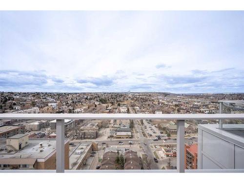 710-1319 14 Avenue Sw, Calgary, AB - Outdoor With Balcony With View