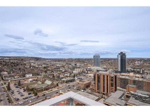 710-1319 14 Avenue Sw, Calgary, AB - Outdoor With View
