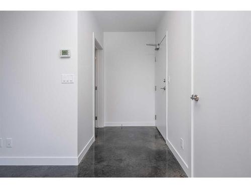 710-1319 14 Avenue Sw, Calgary, AB - Indoor Photo Showing Other Room